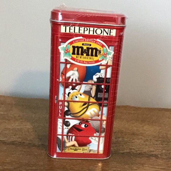 Sealed 2002 M&M English Telephone Booth Tin - Picture 2 of 7